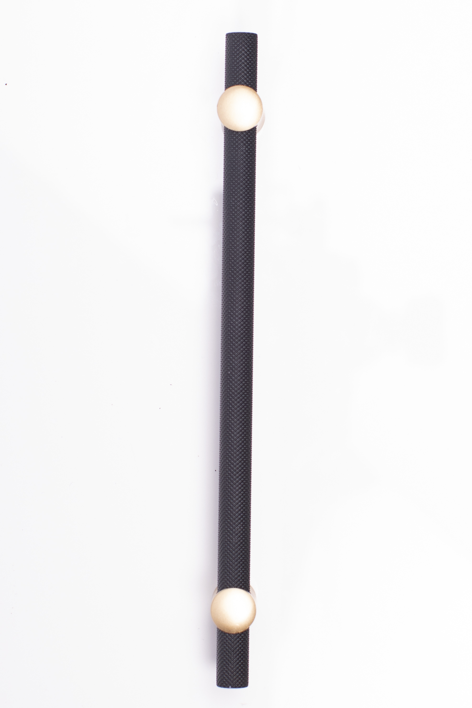 Renate Knurled Designer Pull, 160mm, Natural Brass feet & Matte Black bar