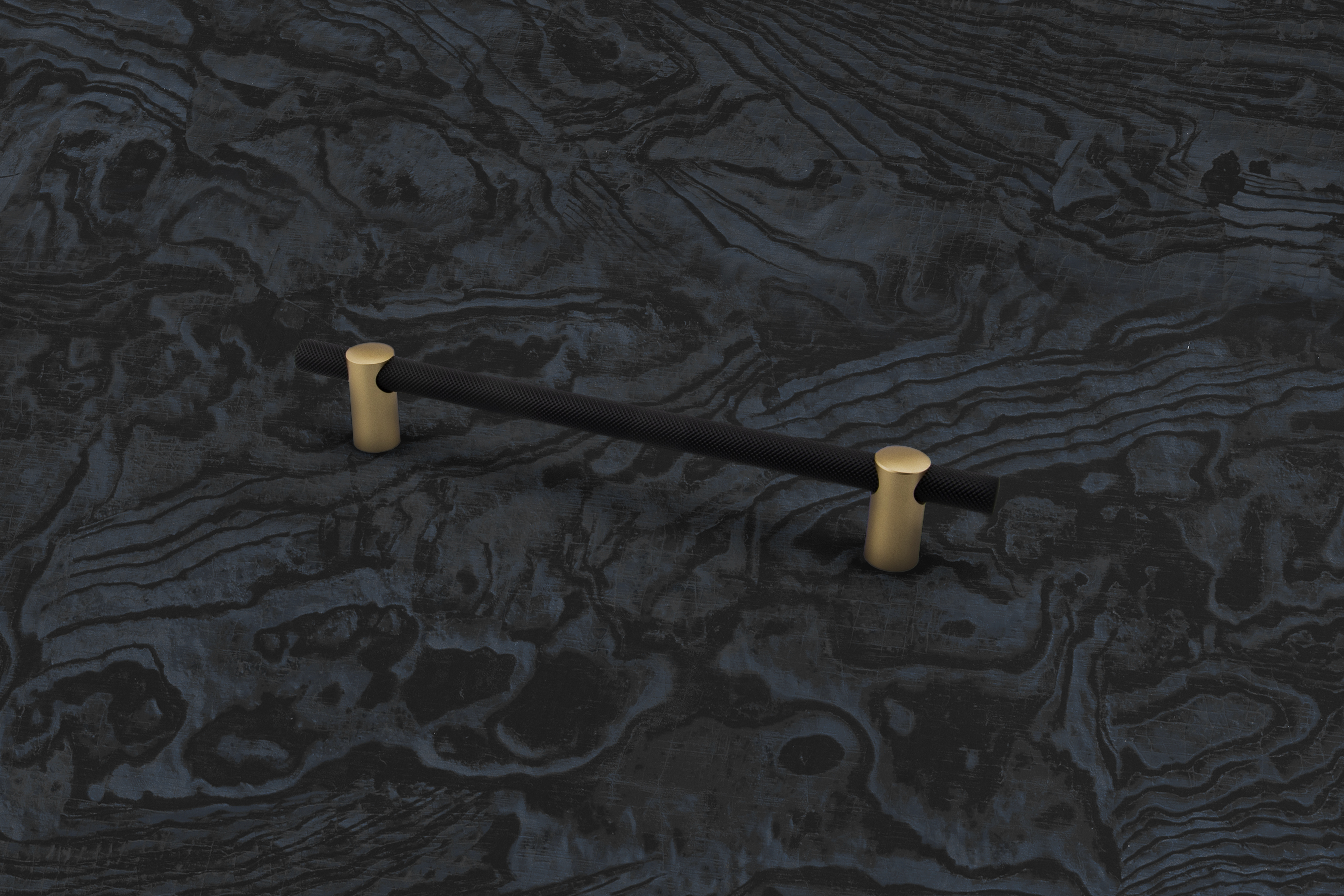 Renate Knurled Designer Pull, 160mm, Natural Brass feet & Matte Black bar