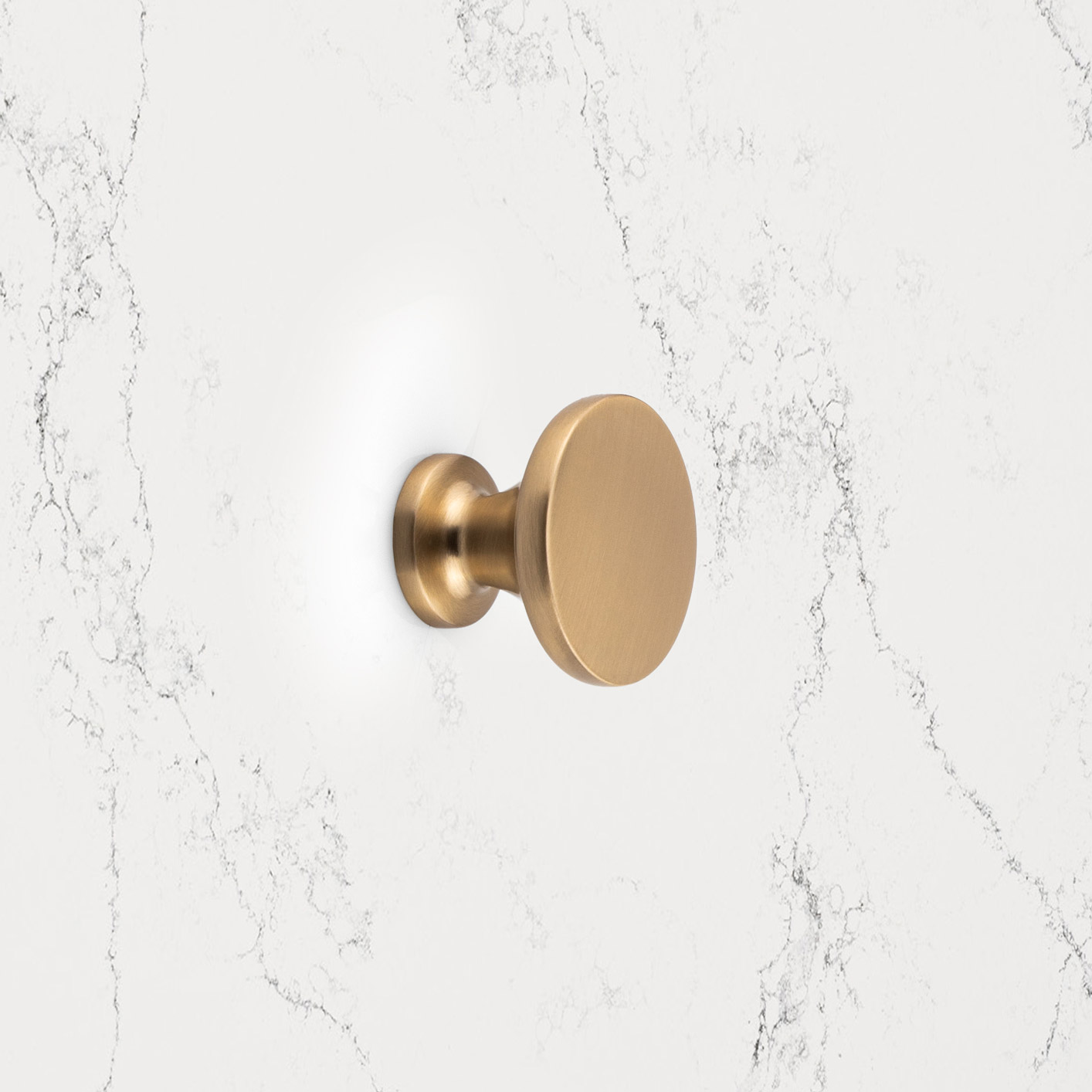 Mesa Contemporary Knob, 37mm, Golden Champagne