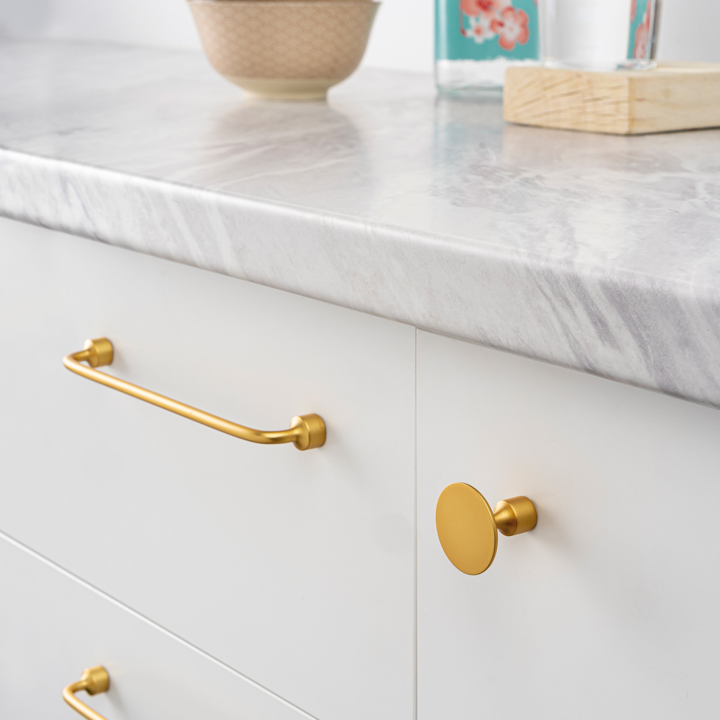 Floid Knob by Viefe (0495)