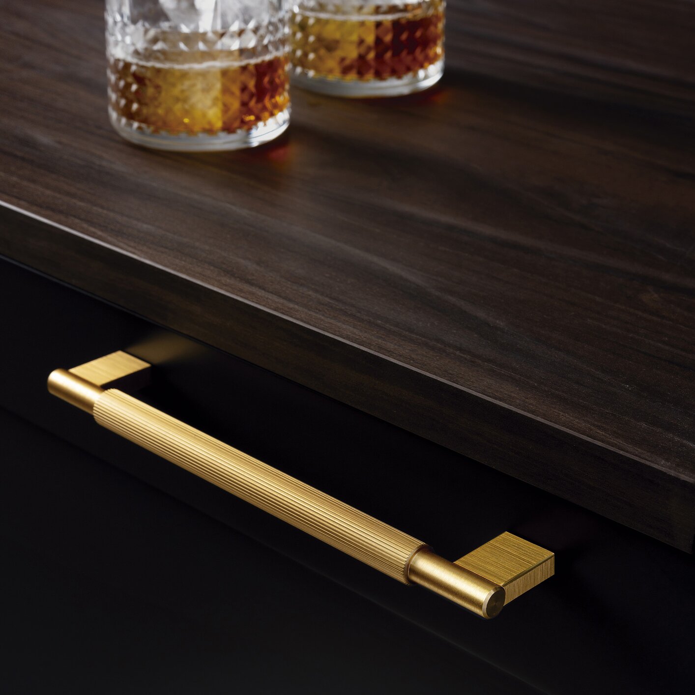 Arpa Pull by Viefe (0583)