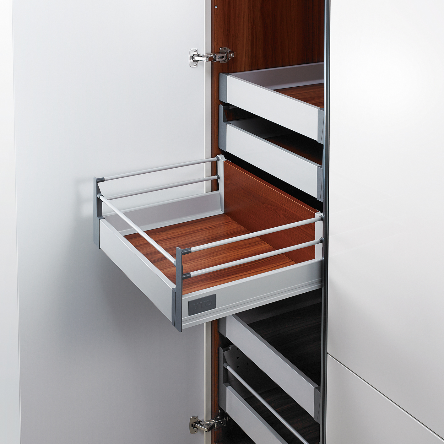 Internal Deep Drawer Kits with Round Cross Rail, 115 mm Drawer Height